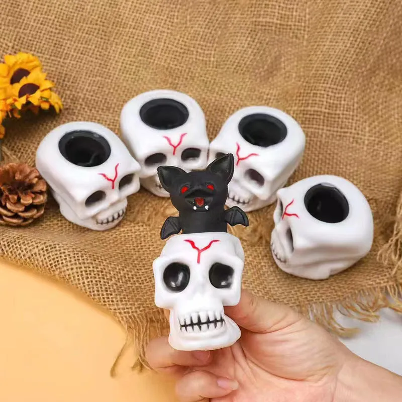 Halloween Skull Bat and Stress-Relieving Squishy Toys, TO0055